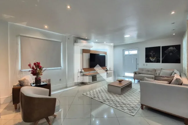 Imagem Casa à Venda - Vargem Pequena, 5 Quartos, 630 m2