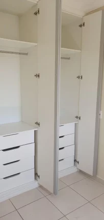 Imagem ALUGA-SE APARTAMENTO SEMI MOBILIADO EM JUNDIAÍ