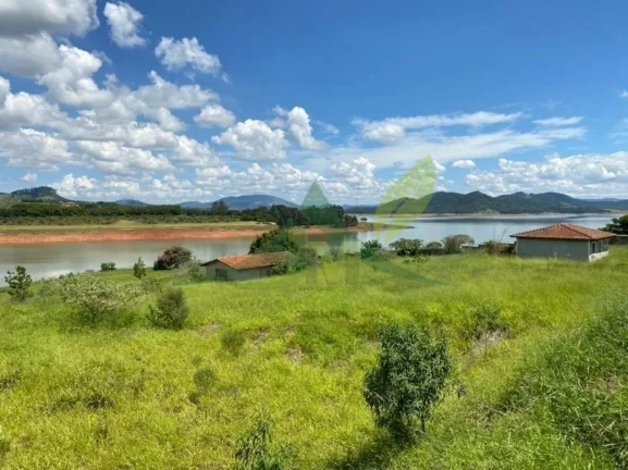 Imagem Sítio na represa com 22 mil metros em Piracaia