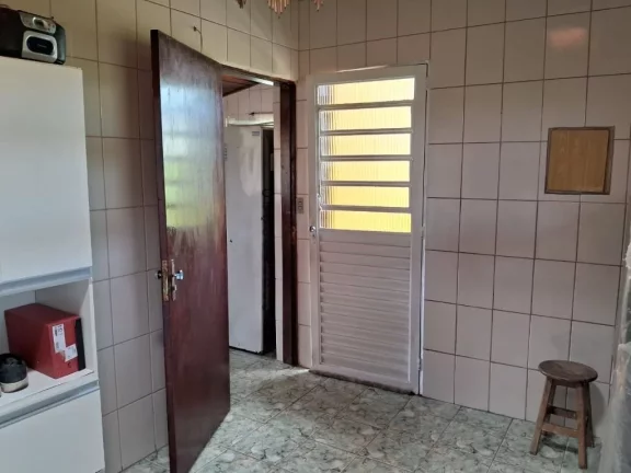 Imagem Chácara com 3 dormitórios à venda, 1000 m² por R$ 553.000,00 - Chácara Recreio Internacional - Suzano/SP