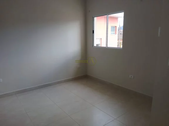 Imagem Casa sobreposta bem localizado à venda em Peruíbe