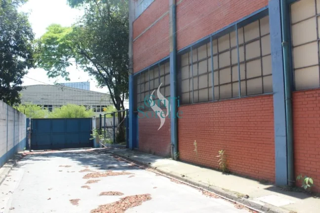 Imagem Galpão/Prédio Comercial para alugar em Osasco - São Paulo/SP.