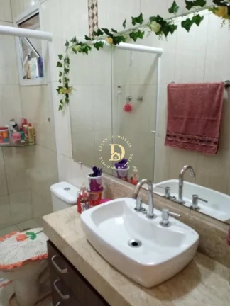 Imagem Sobrado com 4 Quartos à Venda, 180 m² em Parque Industrial - São José Dos Campos