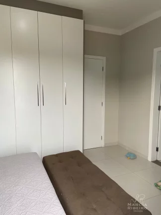 Imagem Casa com 3 dormitórios no bairro Ingleses