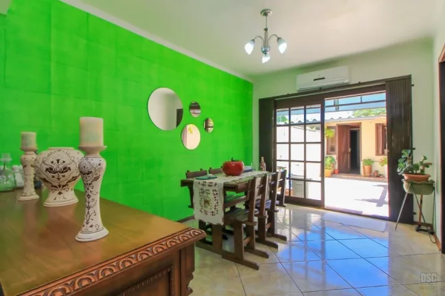 Imagem Casa à venda no bairro Cavalhada - Porto Alegre/RS