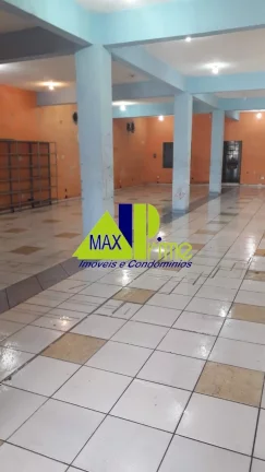 Imagem Salão Comercial de Alto Padrão para Locação na Vila Curuçá, São Paulo-SP: 1 Sala, 3 Banheiros, 1 Vaga de Garagem, 200m².