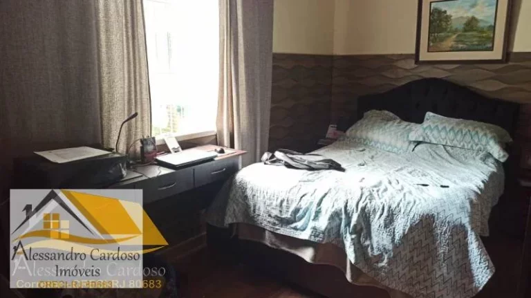 Imagem Vendo casa nas Braunes com 3 quartos