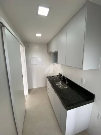 Imagem Apartamento com 2 dormitórios para alugar, 59 m² por R$ 3.630,00/mês - Jockey de Itaparica - Vila Velha/ES
