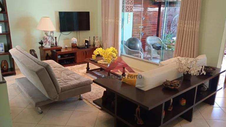 Imagem Casa com 3 dormitórios à venda, 109 m² por R$ 850.000,00 - Piratininga - Niterói/RJ