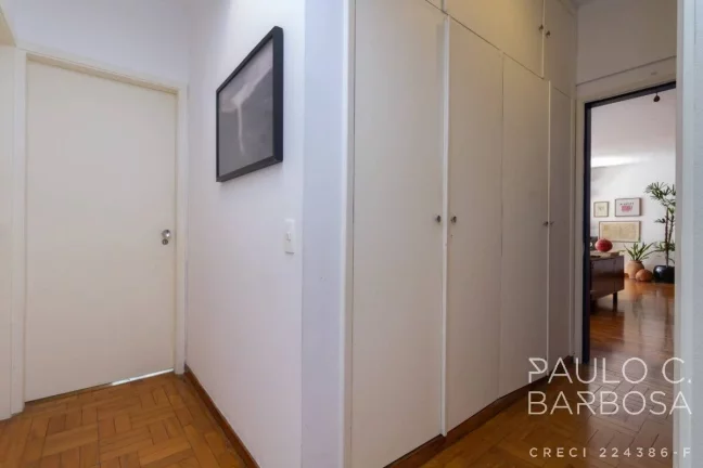 Imagem Jardim Paulista Venda - 3 Dormitórios (1 Suíte) - 2 Vagas - 292 m²