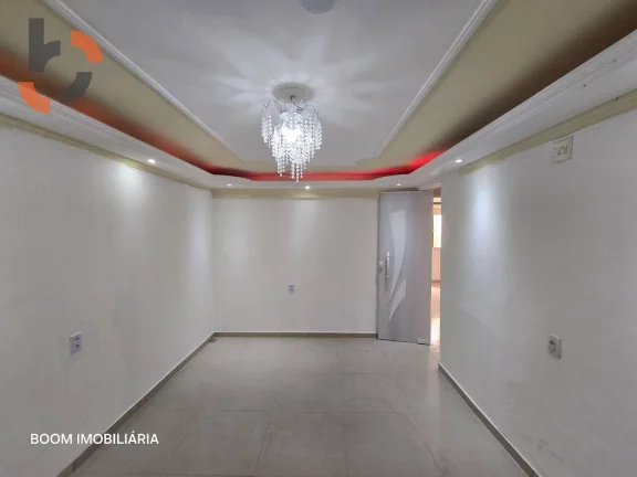 Imagem Casa com 2 dormitórios à venda, 97 m² por R$ 350.000,00 - Comendador Soares - Nova Iguaçu/RJ