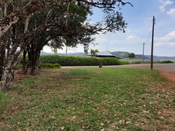 Imagem Terreno à venda, 450 m² por R$ 180.000,00 - Centro - Pardinho/SP