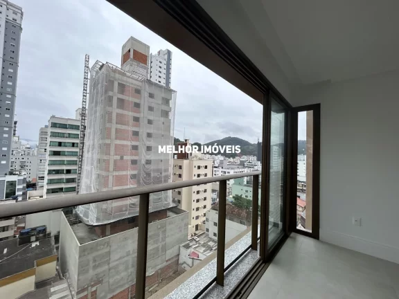 Imagem Locação anual apartamento Novo com 04 Suítes no centro de Balneário Camboriú - SC