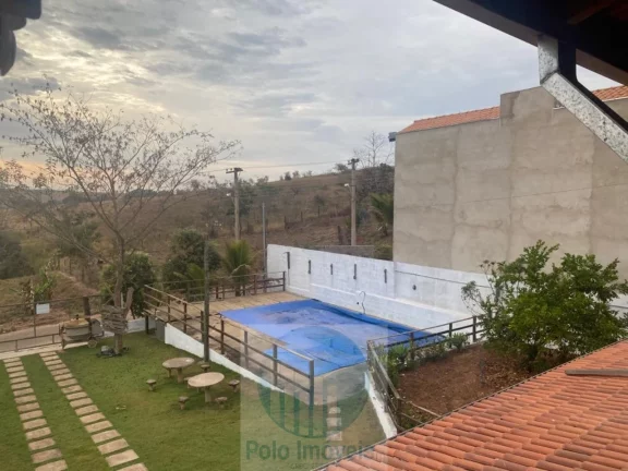 Imagem Sobrado em Condomínio Pontal do Lago, R$ 650.000 em Delfinópolis - MG, 3 dormitórios sendo 1 suíte