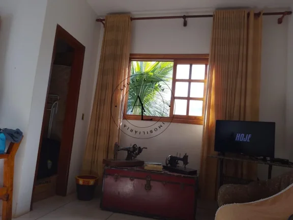 Imagem Casa Moderna com 2 Suítes e Conforto Completo à Venda!