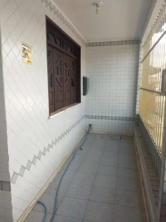 Imagem Casa no Eduardo Gomes - 3 Quartos, Suíte, 2 Banheiros, 2 Vagas de Garagem - Confira!