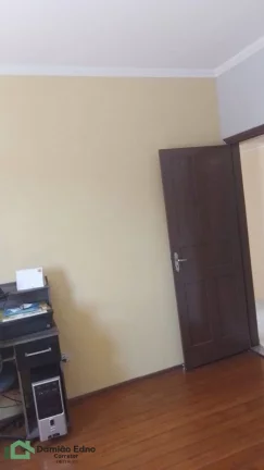 Imagem Casa com 3 dorm. Um com suíte e closet, sala 2 amb. Teto rebaixado com Led