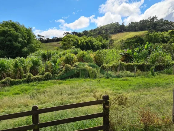 Imagem Belíssimo sítio á venda localizada na cidade de Piracaia