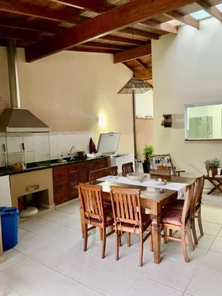 Imagem Ótima Casa na praia das Toninhas