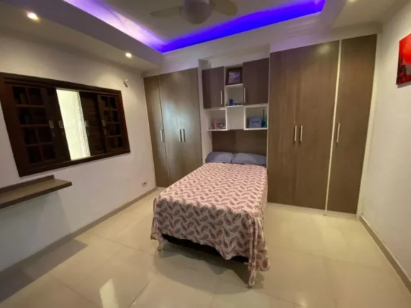 Imagem Sobrado à venda, 232 m² por R$ 530.000,00 - Calmon Viana - Poá/SP