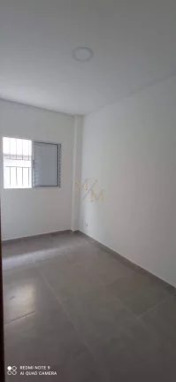 Imagem Casa tipo sobreposta Baixa, 2 dormitório