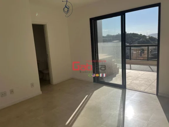 Imagem Cobertura com 2 dormitórios à venda, 120 m² por R$ 865.000,00 - Centro - Cabo Frio/RJ