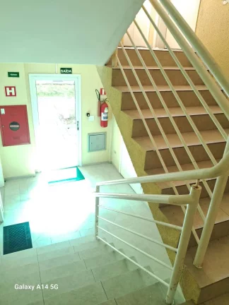 Imagem Apartamento de andar no Morada do Bosque - Tatuquara - R$200 mil