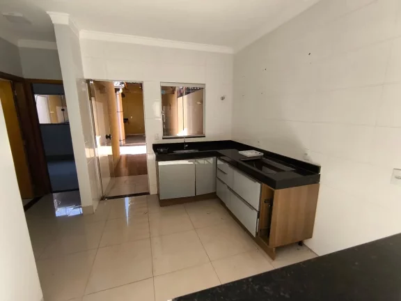 Imagem Casa 3/4 C Suite Na Avenida W5 No Setor Tocantins