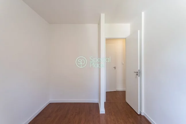Imagem Apartamento com 92m² no Campo Belo. Andar baixo. Living com varanda, sala de jantar, 03 dormitório...