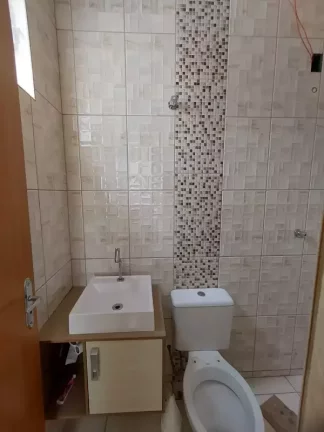 Imagem CASA AMPLA+3 VAGAS+2BANHEIROS+ARMARIO EMBUTIDO NO QUARTO
