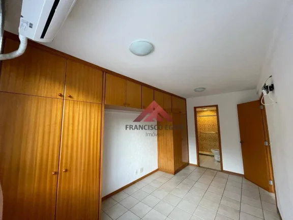 Imagem Apartamento em excelente condominio com total infraextrutura de laser com piscina,sauna,churrasqueira,campo de futebol,sala de musculação,grande area
