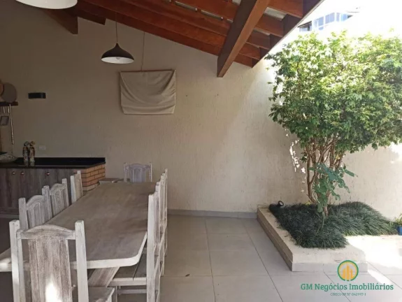 Imagem Casa 3 suítes maravilhosa oportunidade mesmo, toda com planejados, equipada