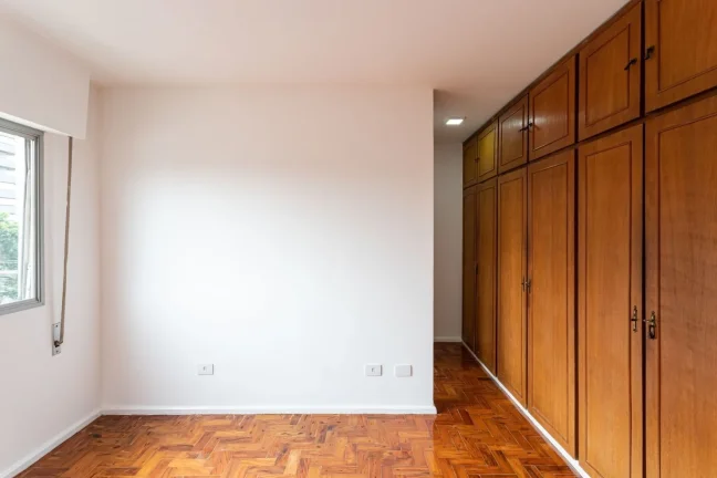 Imagem Apartamento 112M², 3Q, 1 Suíte, 2 Banheiros, 2 Vagas, Academia, Salão de Festas.