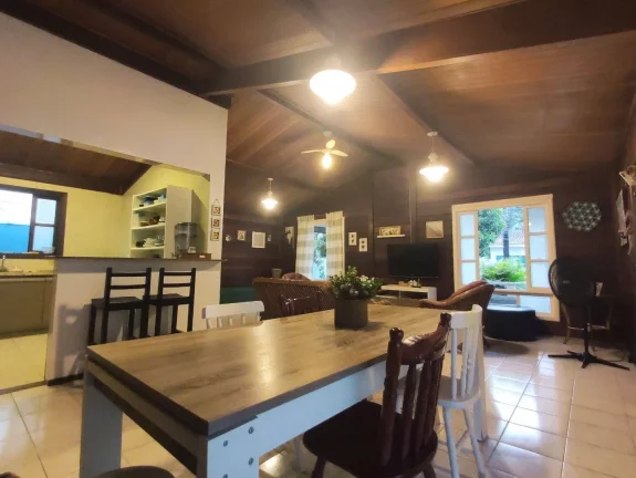 Imagem *Casa de Sonhos à Venda na Riviera de São Lourenço Modulo 28*