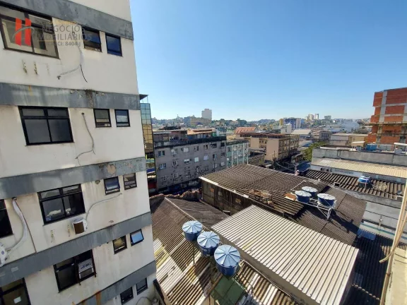 Imagem Sala comercial com 42m²na esquina com a Av. Brigadeiro Lima e Silva.