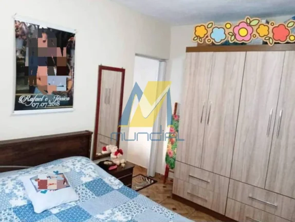 Imagem Renda imediata com 3 casas no mesmo terreno! Invista já
