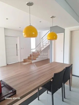 Imagem Casa à Venda no Valville - 245 m² - 3 suítes - 4 vagas - R$2.280.000 Alphaville - Santana de Parnaíba-SP