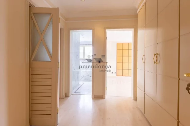 Imagem Apartamento À  venda Higienpolis com 4 quartos ( 2 suites ) e 5 vagas, 317m2