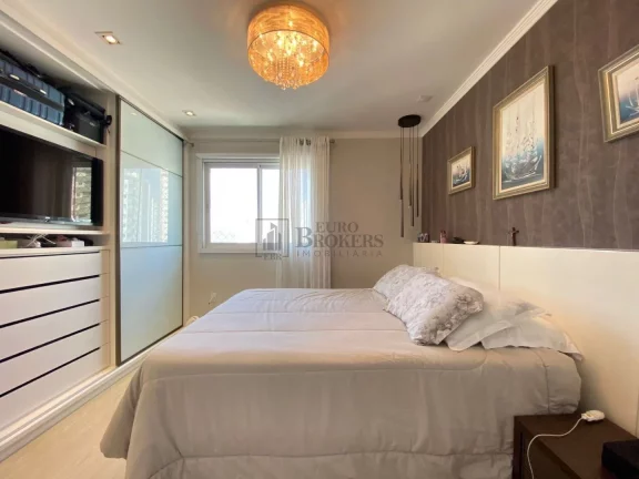 Imagem Apartamento com 3 dormitórios à venda no Centro de Balneário Camboriú/SC