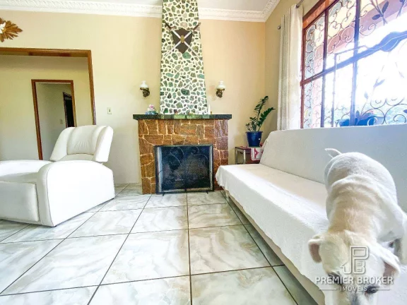 Imagem Casa à venda, 290 m² por R$ 789.900,00 - Vale do Paraíso - Teresópolis/RJ