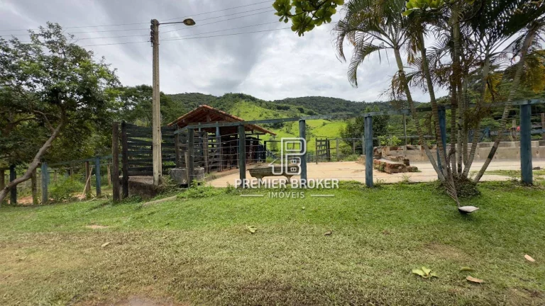 Imagem Fazenda à venda, 2040000 m² por R$ 3.500.000,00 - Vila do Pião - Sapucaia/RJ