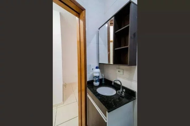 Imagem Apartamento com 2 dormitórios para alugar, 40 m² por R$ 1.317,00/mês - Jardim do Estádio - Santo André/SP