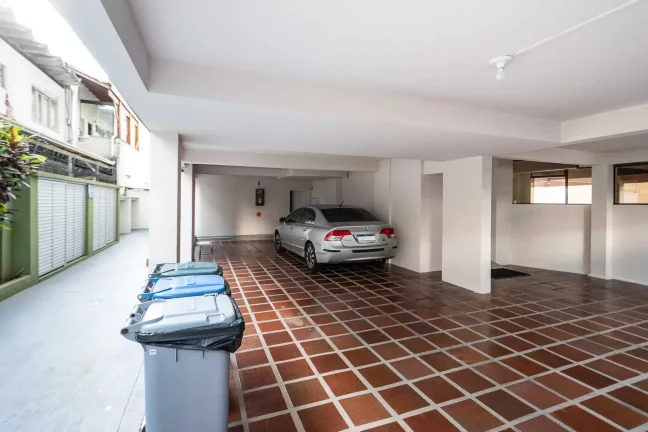 Imagem Apartamento com 3 dormitórios sendo 1 suíte e 2 vagas na região Central de Balneário Camboriú SC