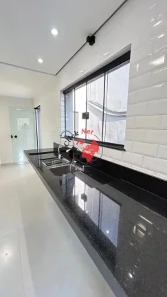 Imagem Sobrado moderno, espaçoso e recém-reformado com acabamento impecável! SAnto André bairro Camilópolis