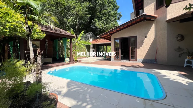 Imagem Casa a venda no Condomínio Ariribá com 600m² em Balneário Camboriú