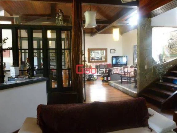 Imagem Pousada com 10 dormitórios à venda, 2500 m² por R$ 6.500.000,00 - Ferradura - Armação dos Búzios/RJ