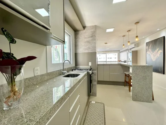 Imagem Apartamento 3 Dormitórios - Bairro Navegantes