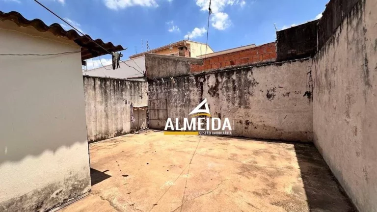 Imagem Casa com 3 dormitórios à venda, 91 m² por R$ 530.000,00 - Jardim Claret - Rio Claro/SP