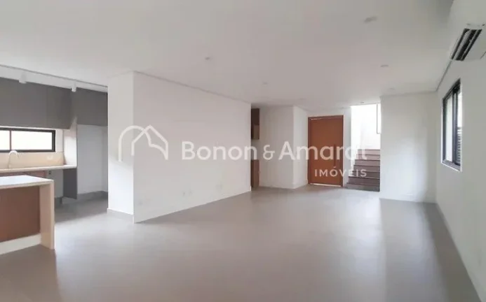 Imagem Aconchegante casa para venda em Sousas, com 200 m² de área construída. A residência possui livin...