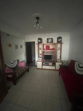 Imagem Casa de Rua Pública à Venda no Bairro Ponto Novo - Confira os Detalhes!